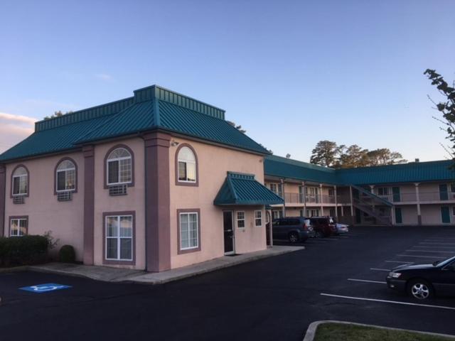 Deluxe Inn 갈로웨이 외부 사진